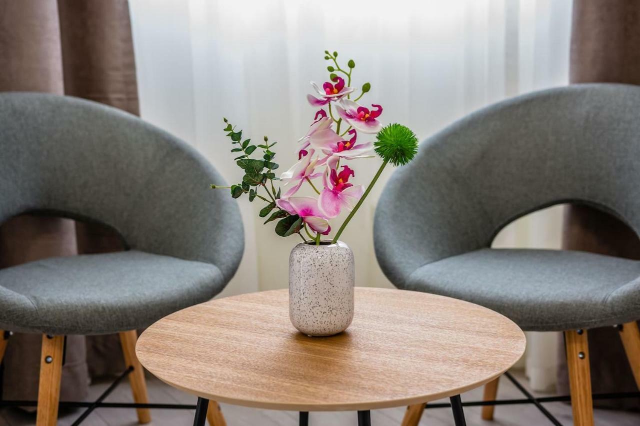 Grande Plus Apartment Dzungla ドボイ エクステリア 写真